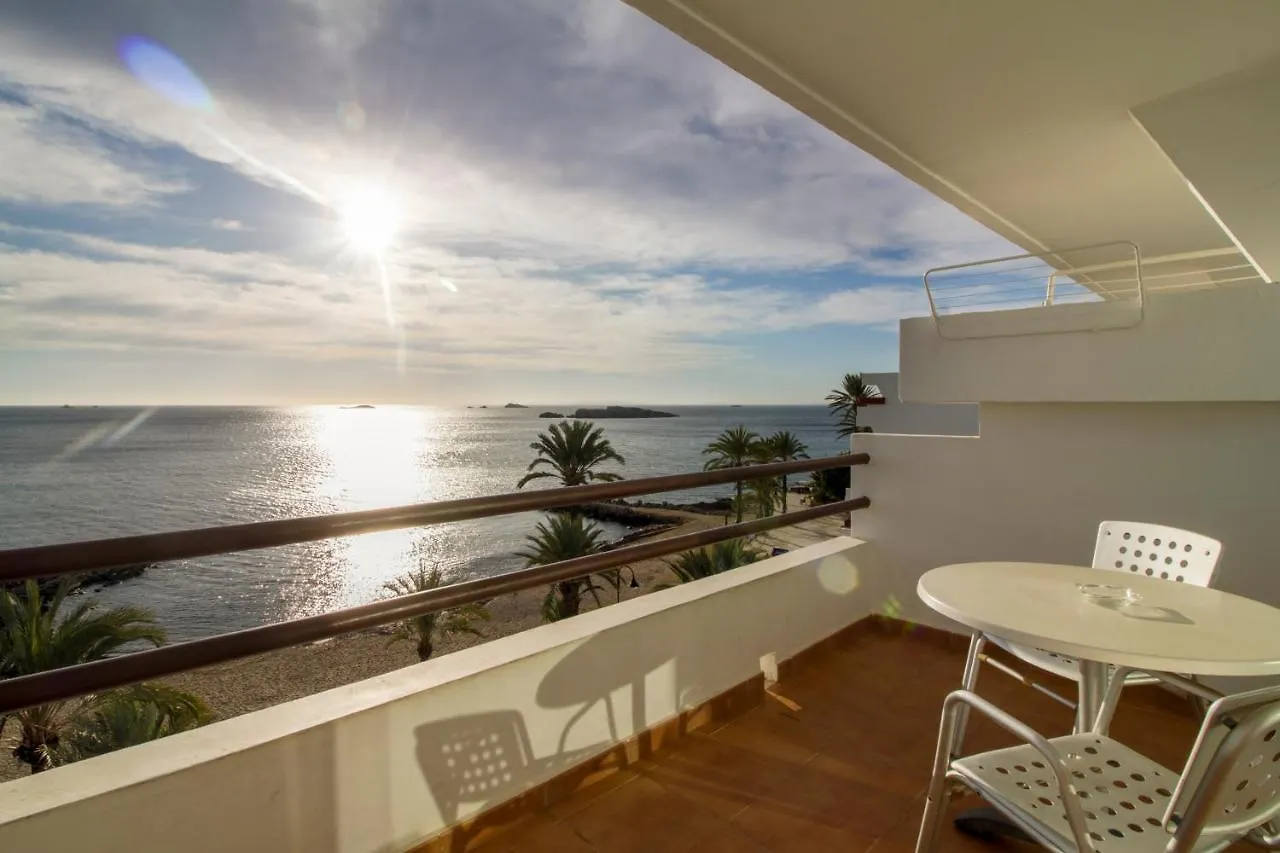 *** Appart hôtel Apartamentos Llobet Ibiza Espagne
