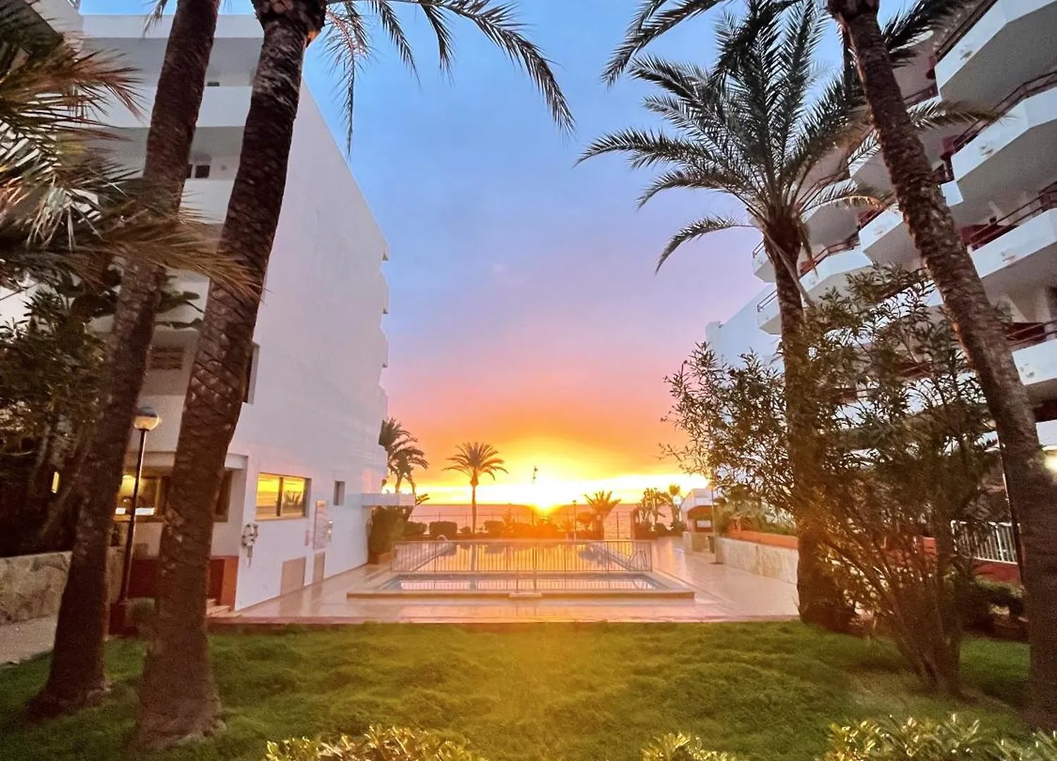 Appart hôtel Apartamentos Llobet Ibiza