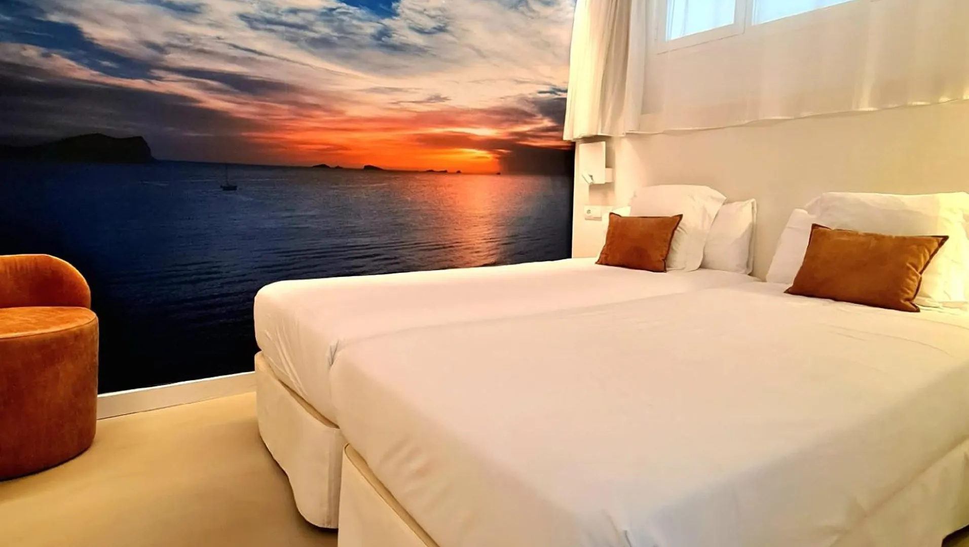 Apartamentos Llobet Ibiza 3*, Ibiza Town
