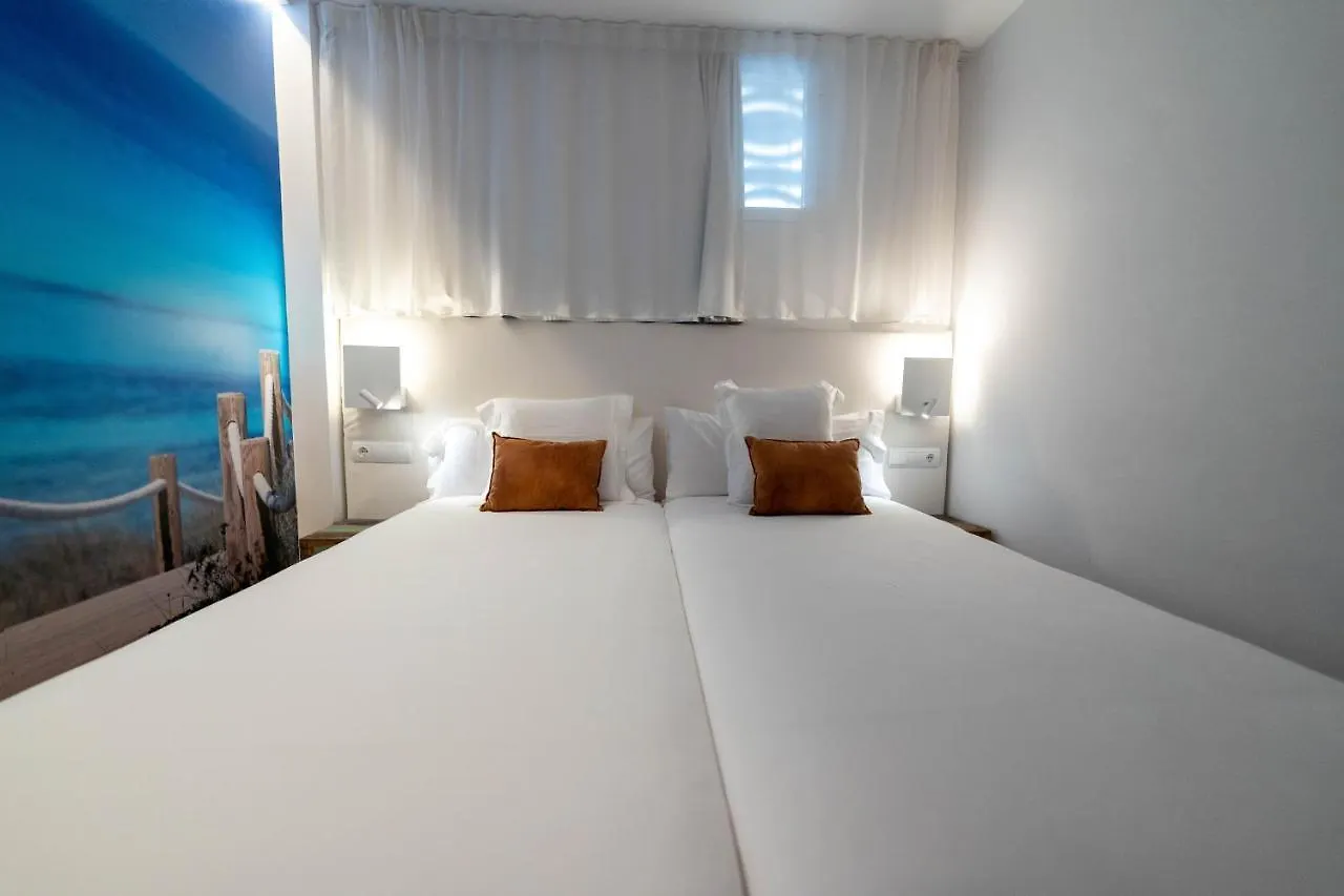Apartamentos Llobet Ibiza Ίμπιζα Πόλη